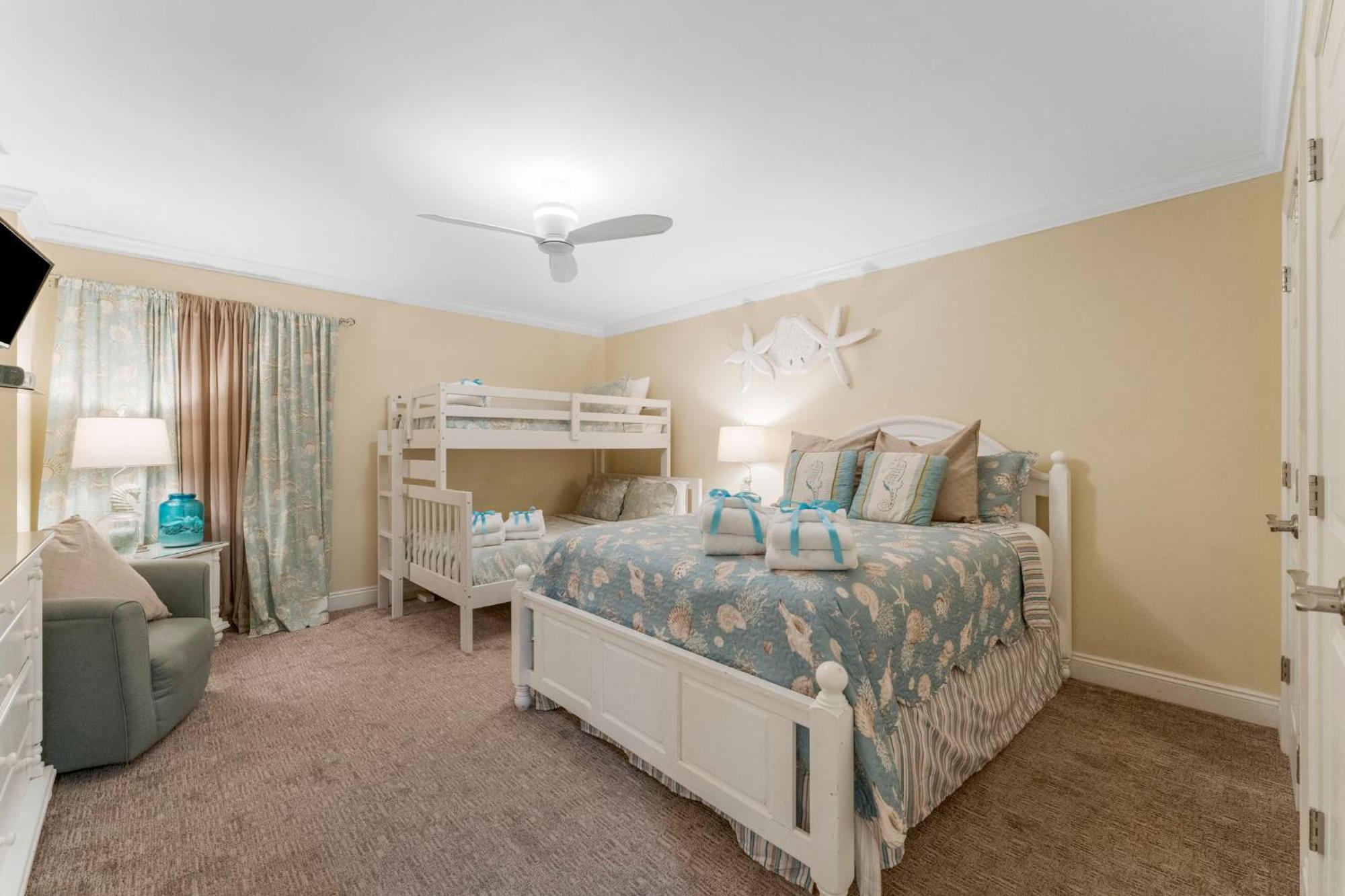Stunning 2/2 Designer Condo W Coastal Appeal Right On The Gulf! パナマシティービーチ エクステリア 写真